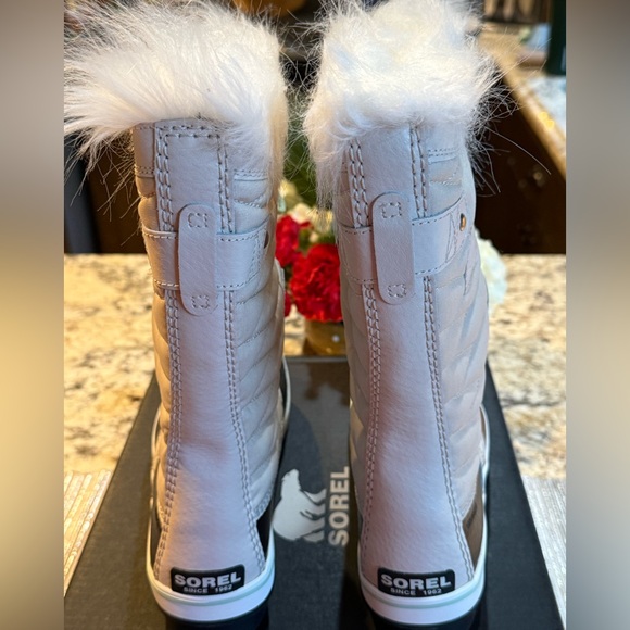 NEW Sorel Tofino Ii Women's Waterproof Faux Fur Boot In Fawn/Sea Sprite, Size 8 - Picture 4 of 16